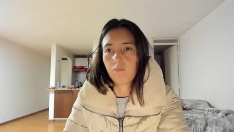 Snapshot of zoe_jeane_beker chatting on 02-09-25, 04:36 ZOE online show from 02-09-25, 04:36