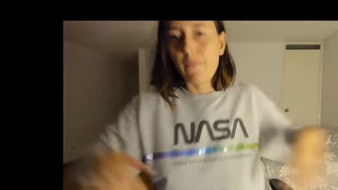 Snapshot of zoe_jeane_beker chatting on 02-09-25, 11:46 ZOE online show from 02-09-25, 11:46