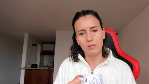 Snapshot of zoe_jeane_beker chatting on 02-16-25, 08:55 ZOE online show from 02-16-25, 08:55