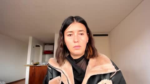 Snapshot of zoe_jeane_beker chatting on 02-24-25, 09:09 ZOE online show from 02-24-25, 09:09