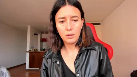 Snapshot of zoe_jeane_beker chatting on 02-26-25, 10:31 ZOE online show from 02-26-25, 10:31