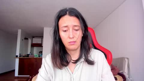 Snapshot of zoe_jeane_beker chatting on 11-10-25, 09:47 ZOE online show from 11-10-25, 09:47