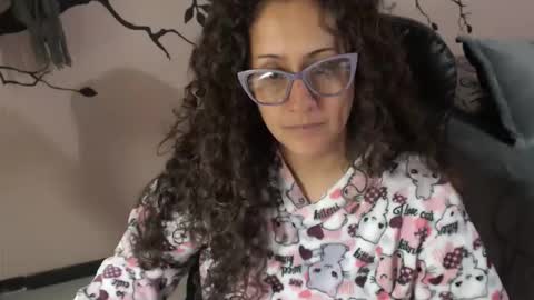 Snapshot of zoe_koller chatting on 10-16-25, 11:33 Zoe Koller online show from 10-16-25, 11:33