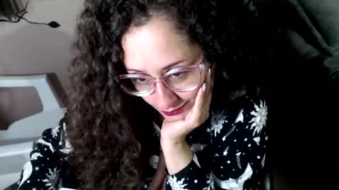 Zoe Koller online show from 01-06-26, 11:07