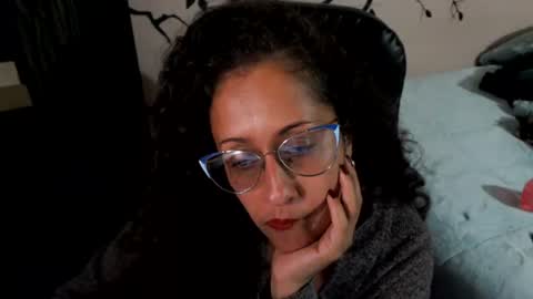 Zoe Koller online show from 06-19-26, 03:00