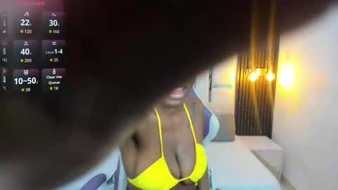 Snapshot of zoe_novakk chatting on 11-28-25, 05:04 Zoe Novakk online show from 11-28-25, 05:04