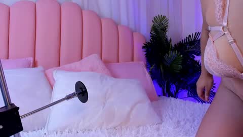 Snapshot of zoe_rivers chatting on 02-17-25, 05:21 Zoe online show from 02-17-25, 05:21