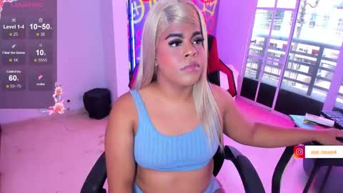 zoe_rose4 online show from 02-17-26, 04:24