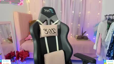 zoe_sullivan_ online show from 02-22-26, 09:19