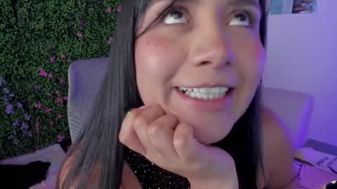 Zoe online show from 11-28-25, 03:53