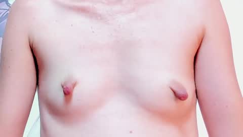Snapshot of zoe_winterxxx chatting on 06-20-26, 12:03 Zoe online show from 06-20-26, 12:03
