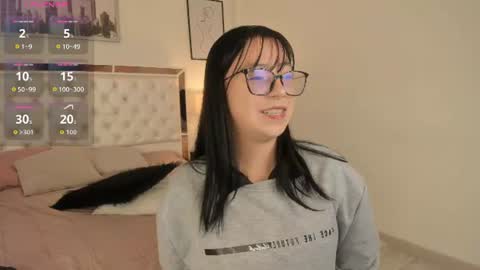 Snapshot of zoe_xra chatting on 06-26-26, 08:57 Zoe online show from 06-26-26, 08:57