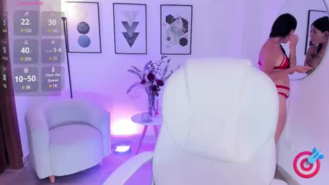 Snapshot of zoee_jackson chatting on 02-18-25, 10:03 zoee jackson online show from 02-18-25, 10:03