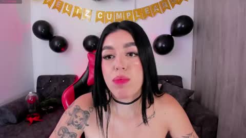  zoee jackson online show from 04-16-26, 06:19