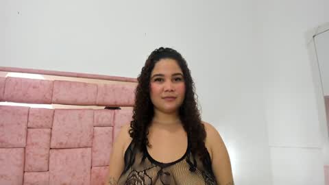 zoee online show from 12-24-24, 03:16