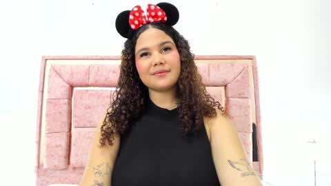 zoee online show from 01-23-25, 09:29