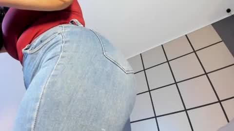 zoee_zi online show from 05-28-26, 01:19