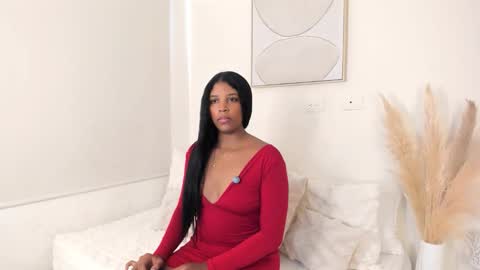 zoegarner10 online show from 10-18-25, 07:03