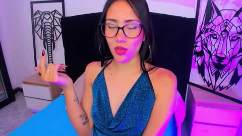 Laura  online show from 02-18-26, 04:08