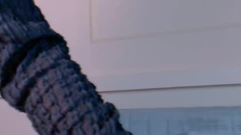 Zoe online show from 12-17-25, 11:16