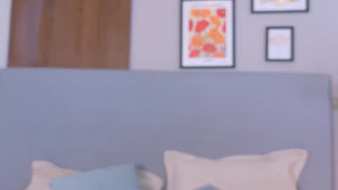 Zoe online show from 03-29-26, 01:44