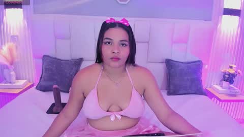 Zoe online show from 03-29-26, 03:39