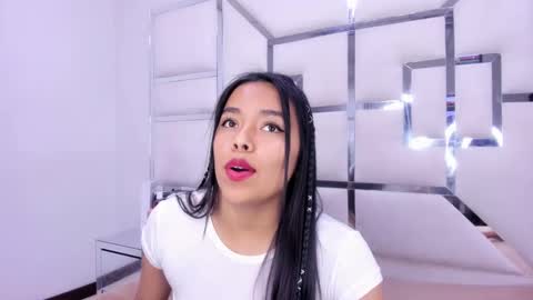 ZoeSwam online show from 01-26-25, 03:47