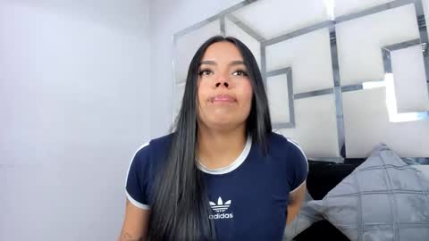 ZoeSwam online show from 01-15-26, 11:59