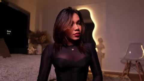 zoevidal_ online show from 01-09-26, 12:08