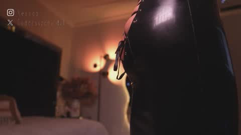 zoevidal_ online show from 02-21-26, 12:06