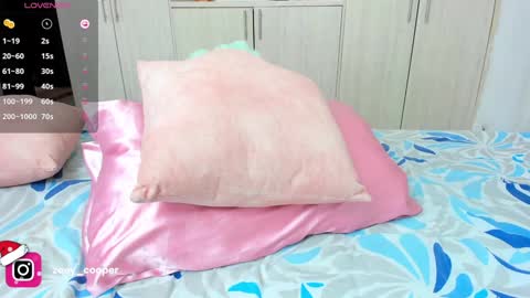 zoey  Independent model online show from 12-15-24, 02:16