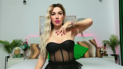 Zoey online show from 03-17-26, 09:56