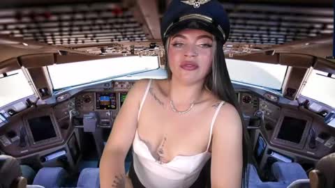 Snapshot of zoey_stone chatting on 11-22-25, 05:56 zoey_stone online show from 11-22-25, 05:56