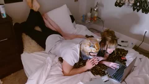 zoeyandgriff online show from 03-05-26, 06:20