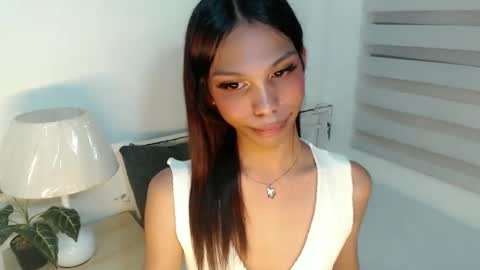 zoey online show from 11-19-25, 06:30