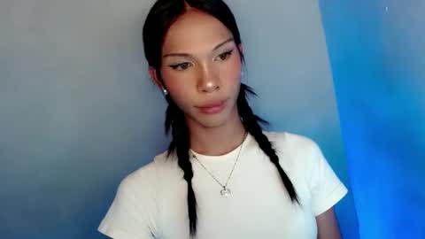 zoey online show from 05-13-26, 08:49
