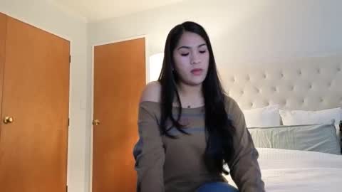 Snapshot of zoeyjohnson24 chatting on 04-23-26, 01:07 zoeyjohnson24 online show from 04-23-26, 01:07