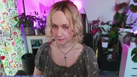 Zoey Ryan online show from 01-13-26, 07:19