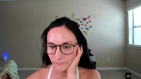 Zoie online show from 09-13-25, 10:31