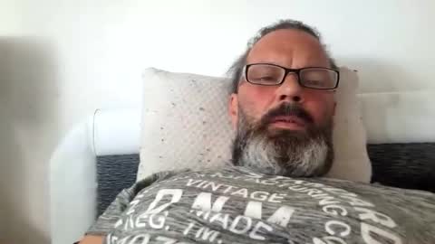 zola2025 online show from 04-20-26, 11:02