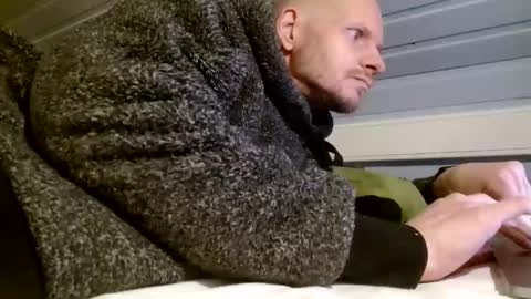 zolexthomas online show from 12-14-24, 06:20