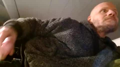 Snapshot of zolexthomas chatting on 01-23-25, 08:02 zolexthomas online show from 01-23-25, 08:02