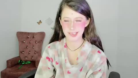 Alicie online show from 12-14-25, 11:04