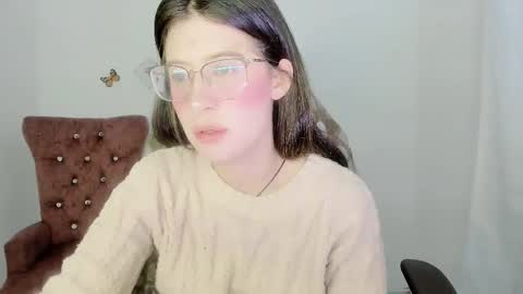 Alicie online show from 01-19-26, 05:22