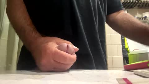 Snapshot of zookeeper101 chatting on 09-19-25, 04:14 zookeeper101 online show from 09-19-25, 04:14