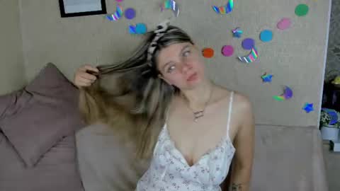 Snapshot of zorianaa_ chatting on 07-05-26, 09:00 Zoriana online show from 07-05-26, 09:00