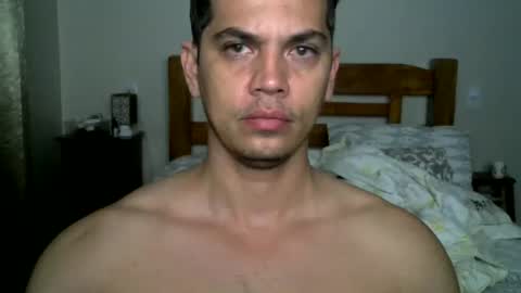 Snapshot of zoro_00 chatting on 06-09-26, 12:39 zoro_00 online show from 06-09-26, 12:39