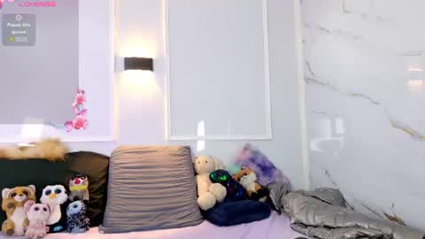 Snapshot of zorravioleta chatting on 06-11-26, 12:25 Violeta online show from 06-11-26, 12:25