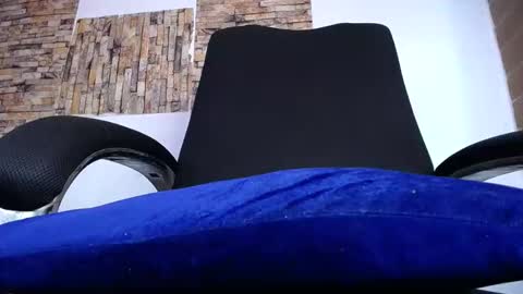 Snapshot of zousxxx chatting on 02-04-26, 06:36 zousxxx online show from 02-04-26, 06:36