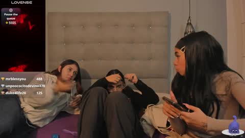 cintya kors online show from 12-20-24, 09:32